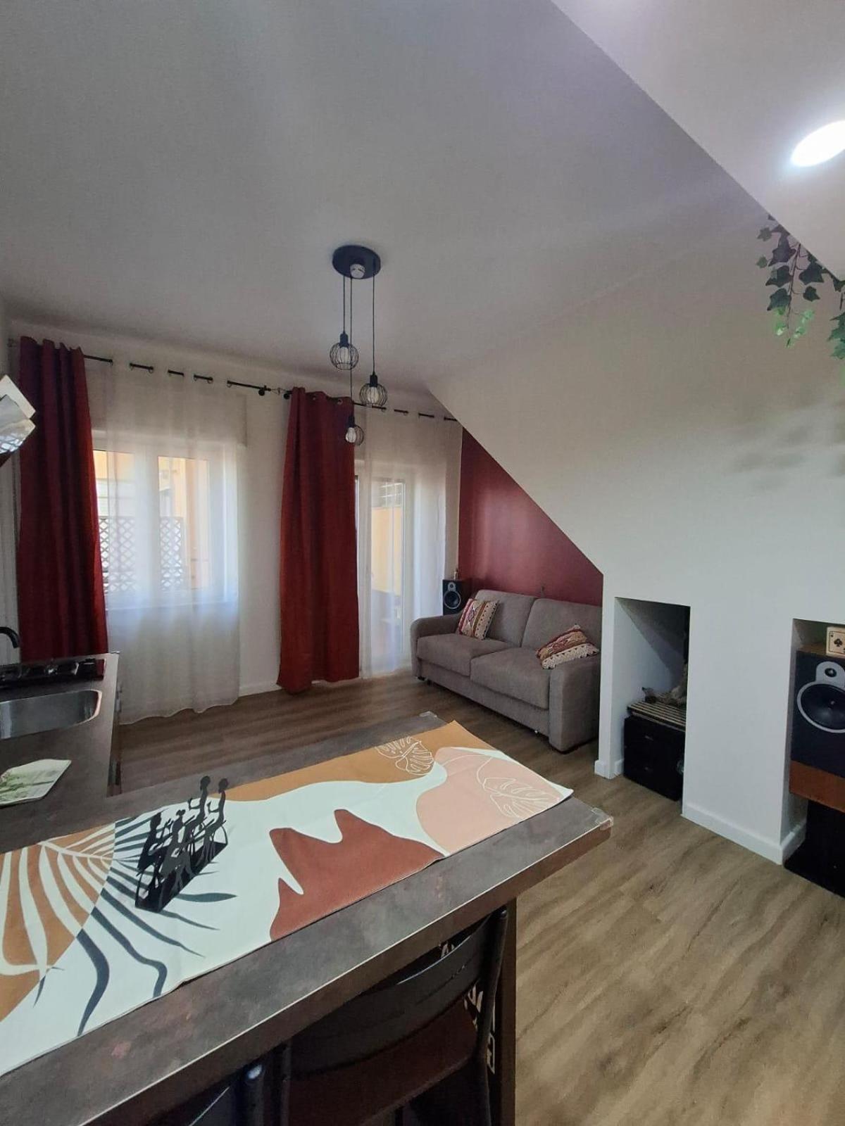 Faccia Gialla Napoli Casa Vacanze Buitenkant foto