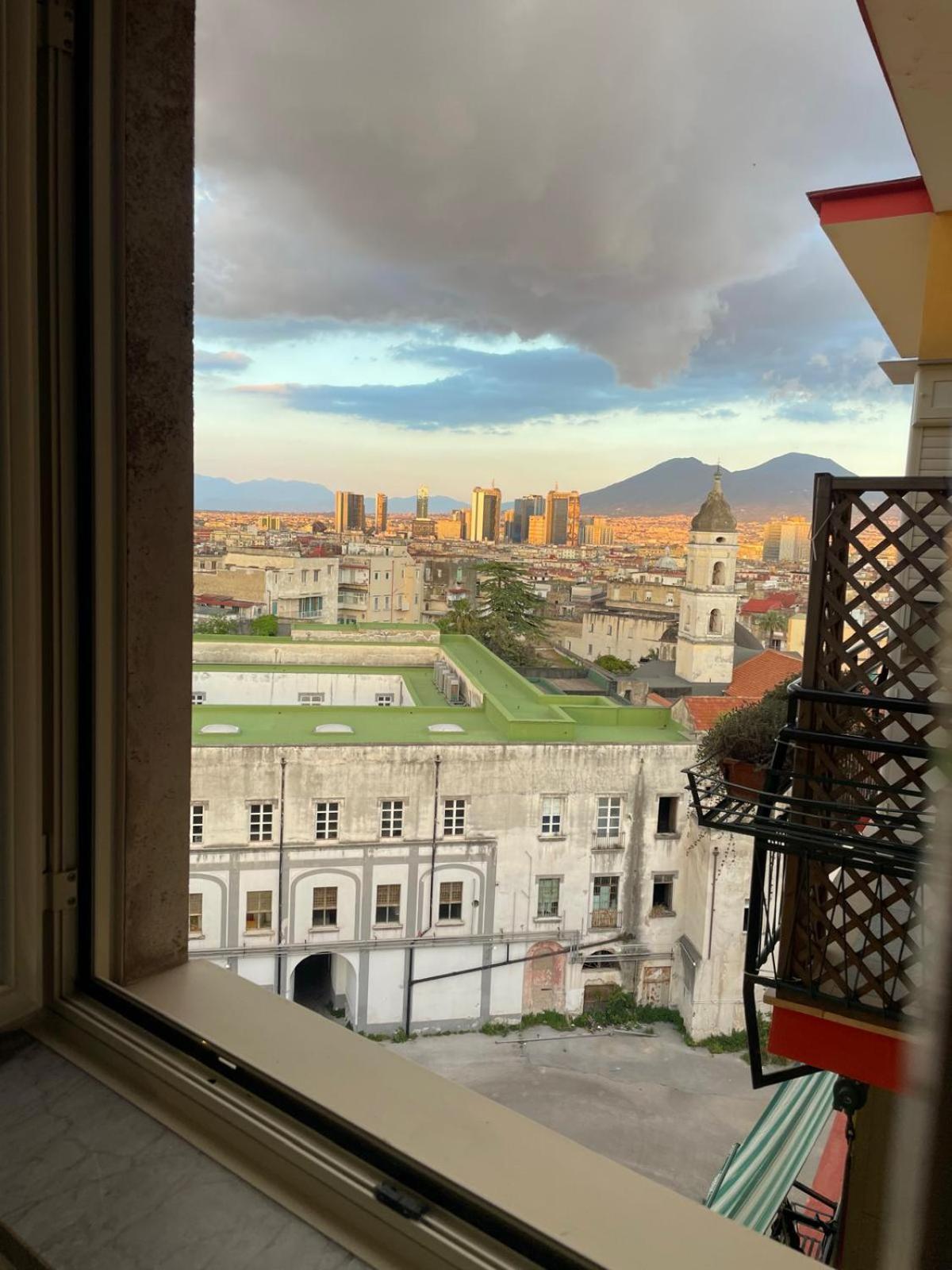 Faccia Gialla Napoli Casa Vacanze Buitenkant foto